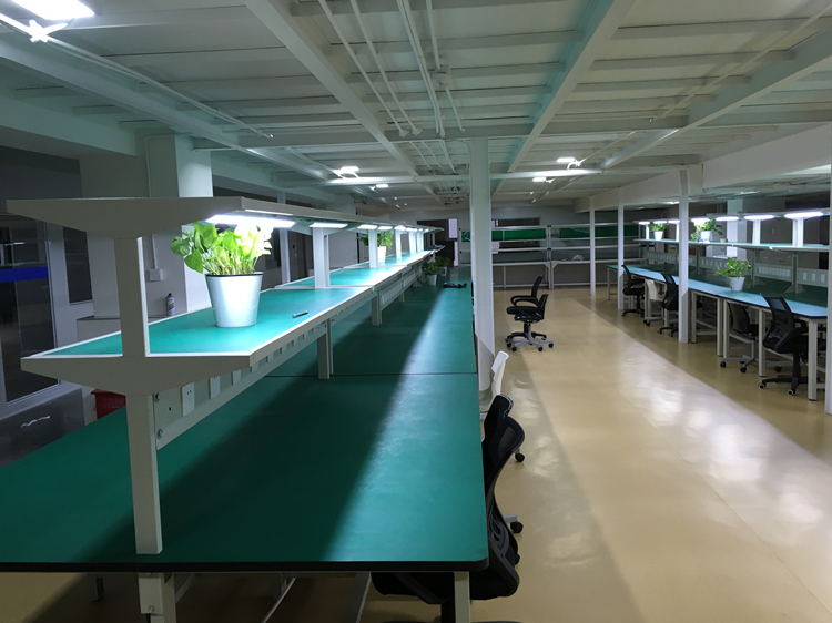 防靜電工作臺(tái) 防靜電工作臺(tái)